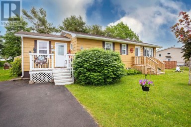 20 Yeo Crescent Montague Prince Edward Island photo 1