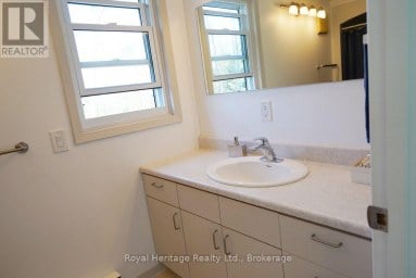 215 FIFTH LINE DUMMER SOUTH ROAD Douro-Dummer Ontario photo 22