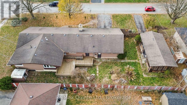 5 STANLEY PARK DRIVE, Belleville (Belleville Ward), Ontario, K8N4N1