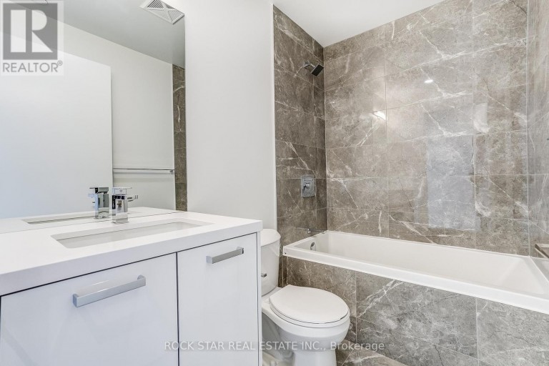 2802 - 284 KING STREET E, Toronto (Moss Park), Ontario, M5A1K4