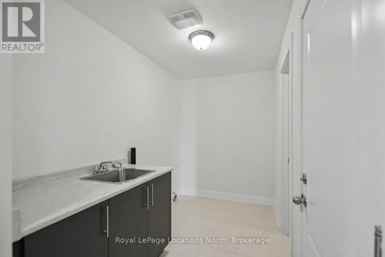 124 DOROTHY DRIVE, Blue Mountains, Ontario, N0H1J0