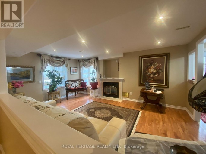 15 SIRIUS CRESCENT, Toronto (Rouge), Ontario, M1X2A6