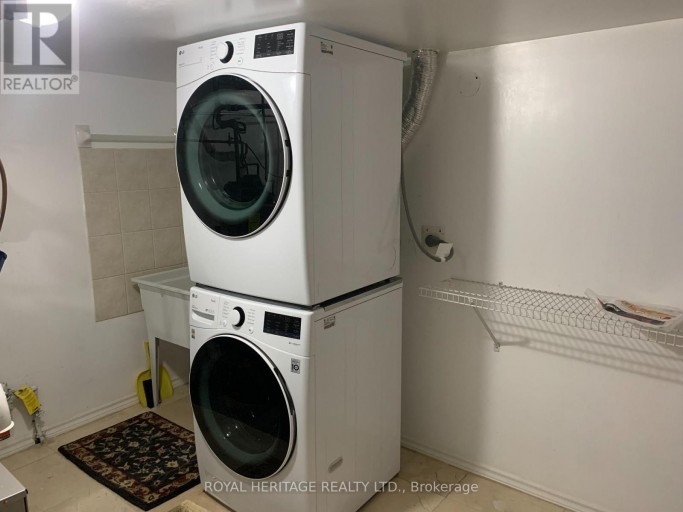 15 SIRIUS CRESCENT, Toronto (Rouge), Ontario, M1X2A6