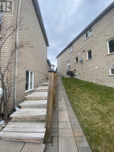 15 SIRIUS CRESCENT, Toronto (Rouge), Ontario, M1X2A6