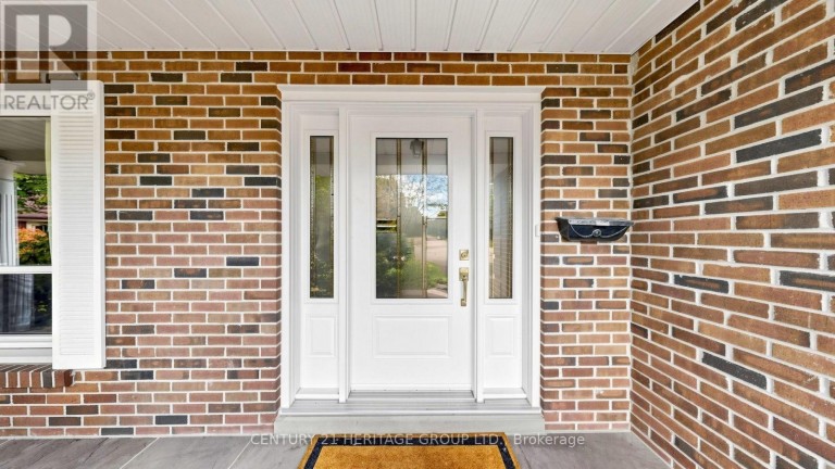 58 JULIA STREET, Markham (Thornhill), Ontario, L3T4R9