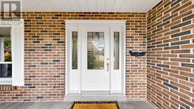 58 JULIA STREET Markham (Thornhill) Ontario photo 3