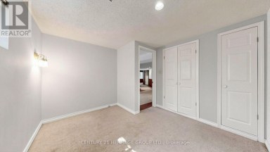 58 JULIA STREET Markham (Thornhill) Ontario photo 36