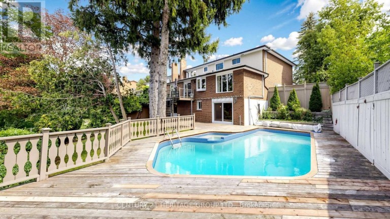 58 JULIA STREET, Markham (Thornhill), Ontario, L3T4R9