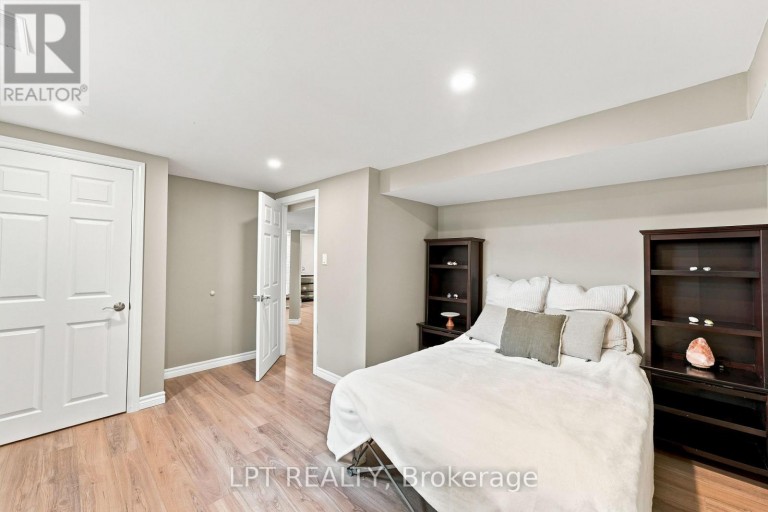2628 WESTSHORE CRESCENT, Severn (West Shore), Ontario, L3V0V8