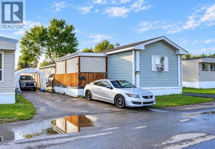 #243, 6220 17 Avenue SE, Calgary, Alberta, T2A0W6