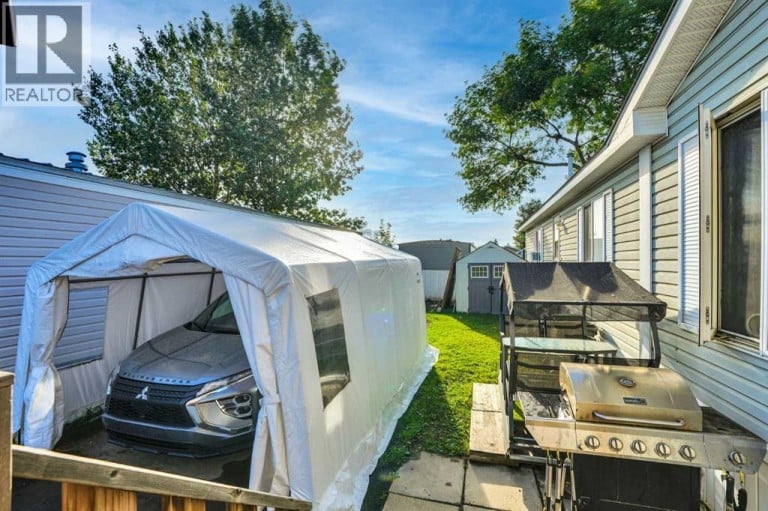 #243, 6220 17 Avenue SE, Calgary, Alberta, T2A0W6