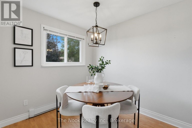 1-3 - 540 MARY STREET E, Whitby (Downtown Whitby), Ontario, L1N2R1