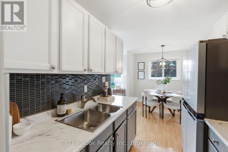 1-3 - 540 MARY STREET E, Whitby (Downtown Whitby), Ontario, L1N2R1