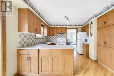 20 MCFEETERS CRESCENT Clarington (Bowmanville) Ontario photo 11