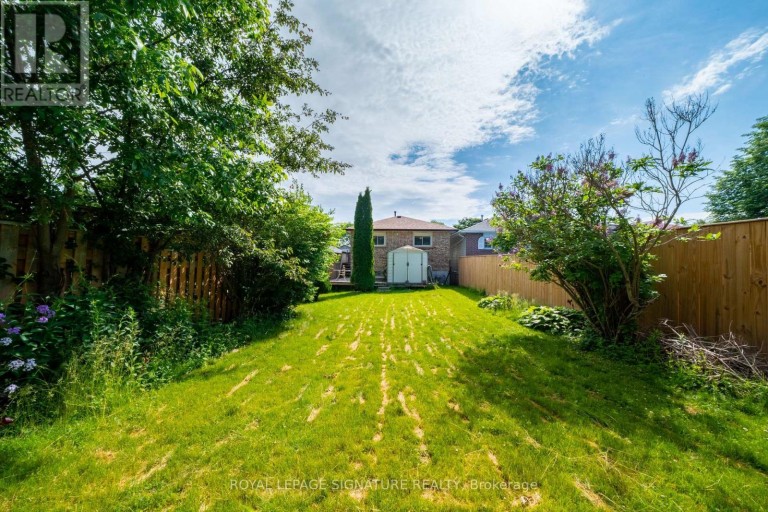 20 MCFEETERS CRESCENT, Clarington (Bowmanville), Ontario, L1C4G5