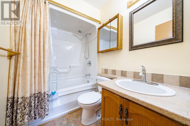 20 MCFEETERS CRESCENT, Clarington (Bowmanville), Ontario, L1C4G5