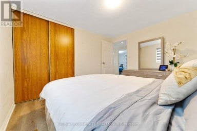55 - 1055 CENTRAL PARK BOULEVARD N Oshawa (Centennial) Ontario photo 19