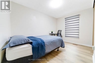 55 - 1055 CENTRAL PARK BOULEVARD N Oshawa (Centennial) Ontario photo 22