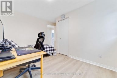 55 - 1055 CENTRAL PARK BOULEVARD N Oshawa (Centennial) Ontario photo 25