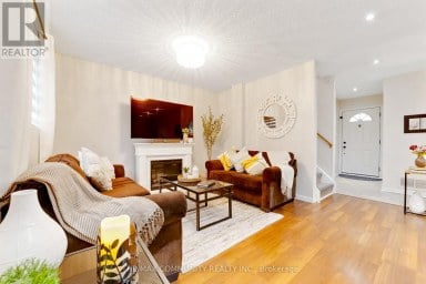 55 - 1055 CENTRAL PARK BOULEVARD N Oshawa (Centennial) Ontario photo 8