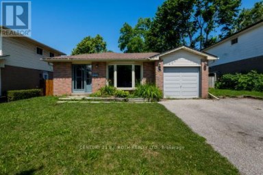 36 CYNTHIA COURT Barrie (Wellington) Ontario photo 1