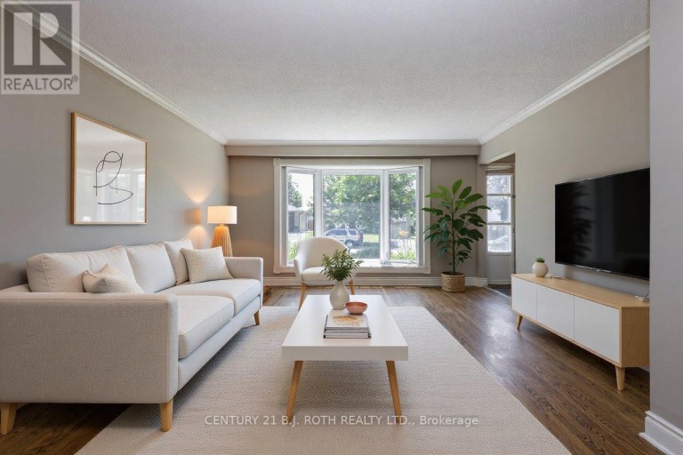36 CYNTHIA COURT, Barrie (Wellington), Ontario, L4M2X4