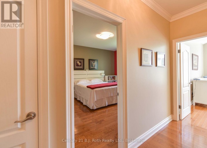 1273 HAWK RIDGE CRESCENT, Severn, Ontario, L3V0Y6