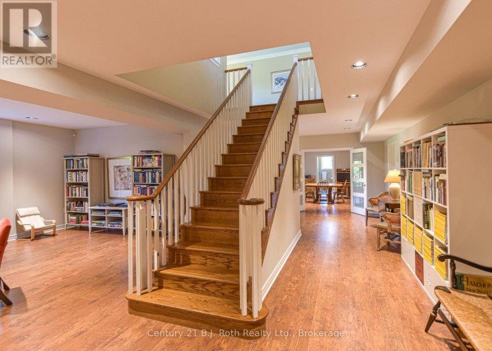 1273 HAWK RIDGE CRESCENT, Severn, Ontario, L3V0Y6
