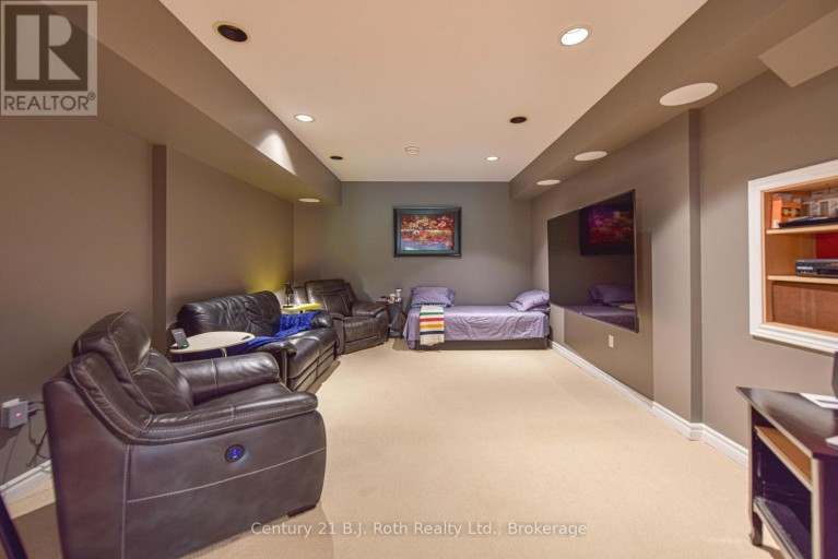1273 HAWK RIDGE CRESCENT, Severn, Ontario, L3V0Y6