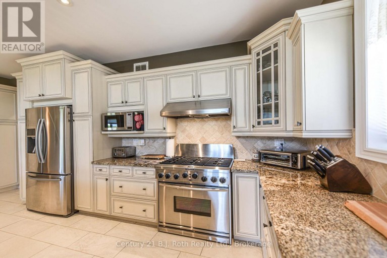 1273 HAWK RIDGE CRESCENT, Severn, Ontario, L3V0Y6