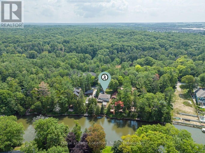 26 STROUD CRESCENT, Wasaga Beach, Ontario, L9Z2T5