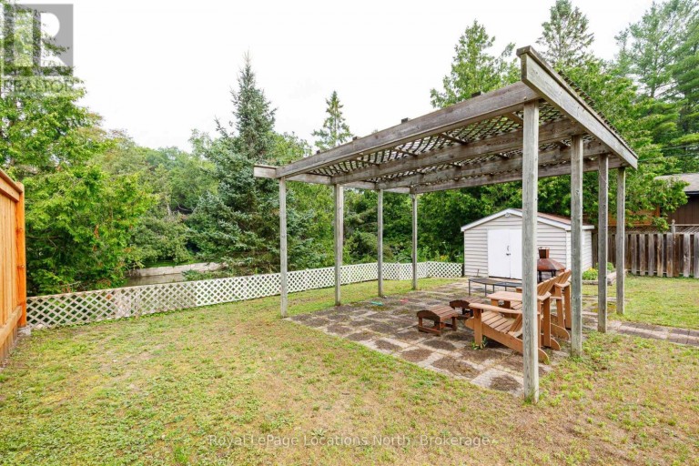 26 STROUD CRESCENT, Wasaga Beach, Ontario, L9Z2T5