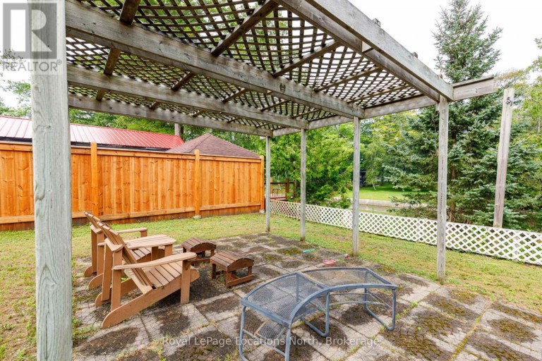 26 STROUD CRESCENT, Wasaga Beach, Ontario, L9Z2T5