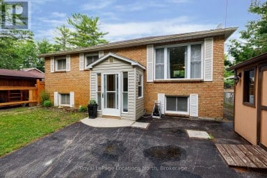 26 STROUD CRESCENT Wasaga Beach Ontario photo 3