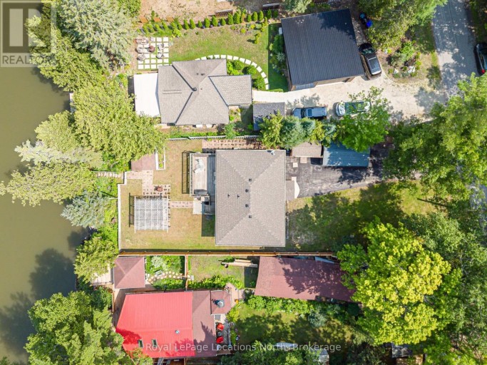26 STROUD CRESCENT, Wasaga Beach, Ontario, L9Z2T5