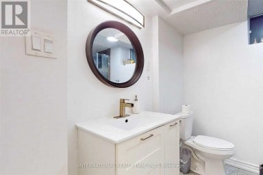 297 GILBERT AVENUE Toronto (Caledonia-Fairbank) Ontario photo 24