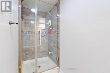 297 GILBERT AVENUE Toronto (Caledonia-Fairbank) Ontario photo 25