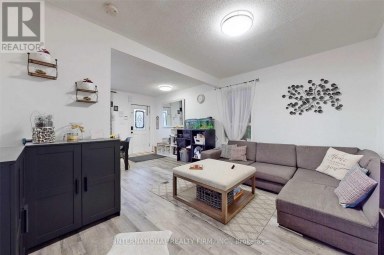 297 GILBERT AVENUE Toronto (Caledonia-Fairbank) Ontario photo 4