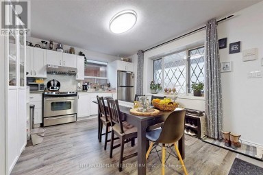 297 GILBERT AVENUE Toronto (Caledonia-Fairbank) Ontario photo 6