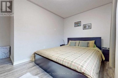 297 GILBERT AVENUE Toronto (Caledonia-Fairbank) Ontario photo 9