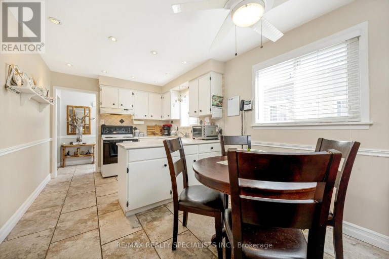 6356 CHAUMONT CRESCENT, Mississauga (Meadowvale), Ontario, L5N2M8