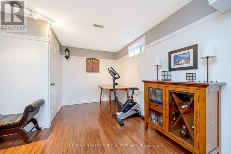 6356 CHAUMONT CRESCENT, Mississauga (Meadowvale), Ontario, L5N2M8
