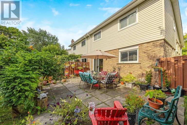 6356 CHAUMONT CRESCENT, Mississauga (Meadowvale), Ontario, L5N2M8