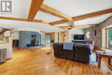 1166 BONNIE LAKE ROAD Bracebridge (Macaulay) Ontario photo 13