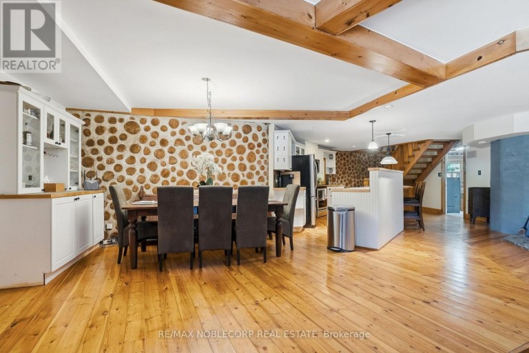 1166 BONNIE LAKE ROAD, Bracebridge (Macaulay), Ontario, P1L1W9