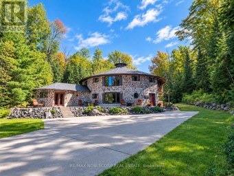 1166 BONNIE LAKE ROAD Bracebridge (Macaulay) Ontario photo 2
