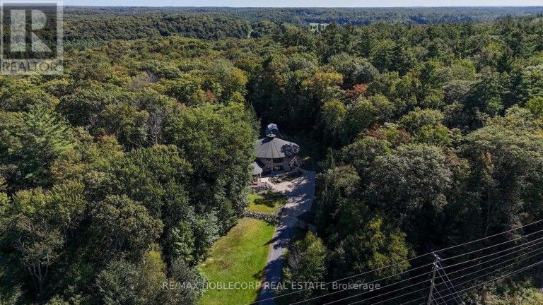 1166 BONNIE LAKE ROAD, Bracebridge (Macaulay), Ontario, P1L1W9