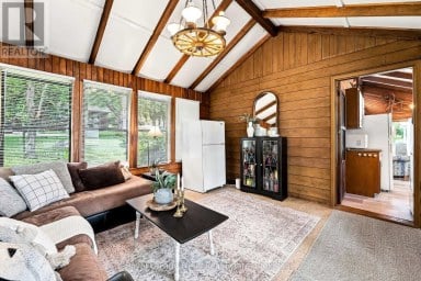 131 BALL POINT ROAD Kawartha Lakes (Little Britain) Ontario photo 10