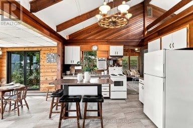 131 BALL POINT ROAD Kawartha Lakes (Little Britain) Ontario photo 11