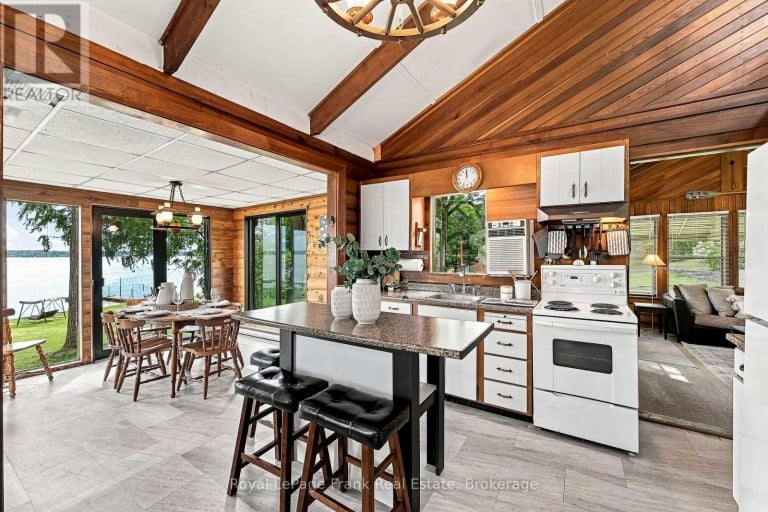131 BALL POINT ROAD, Kawartha Lakes (Little Britain), Ontario, K0M2C0